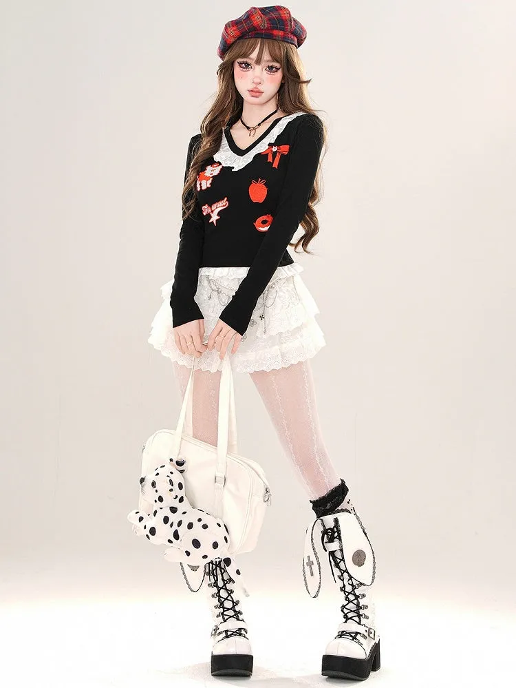 Black/Grey Cartoon V-neck Slim-fit Top Lace Trim