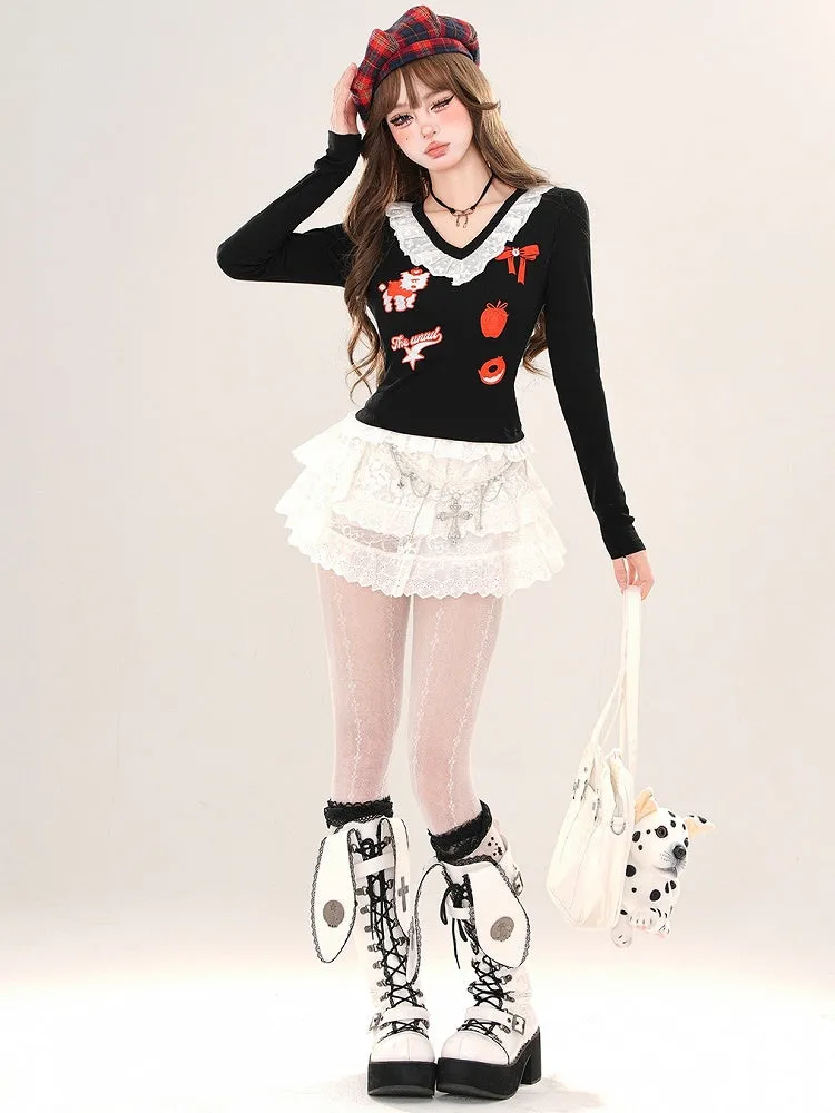 Black/Grey Cartoon V-neck Slim-fit Top Lace Trim