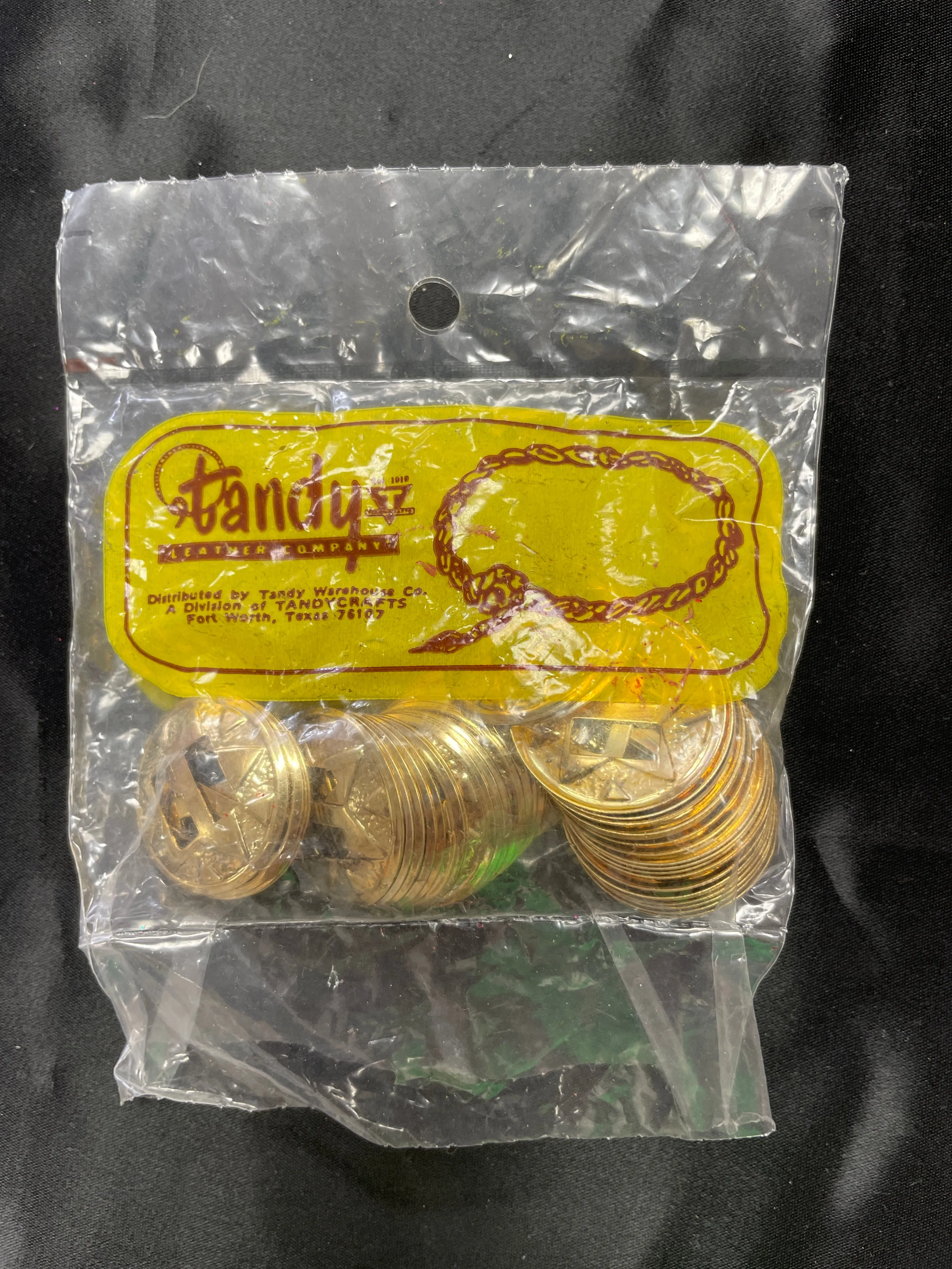 Conchos Metal Set of 50 - Gold Tone with Star