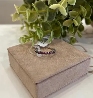 Nuria - Black Ring with Purple Stones