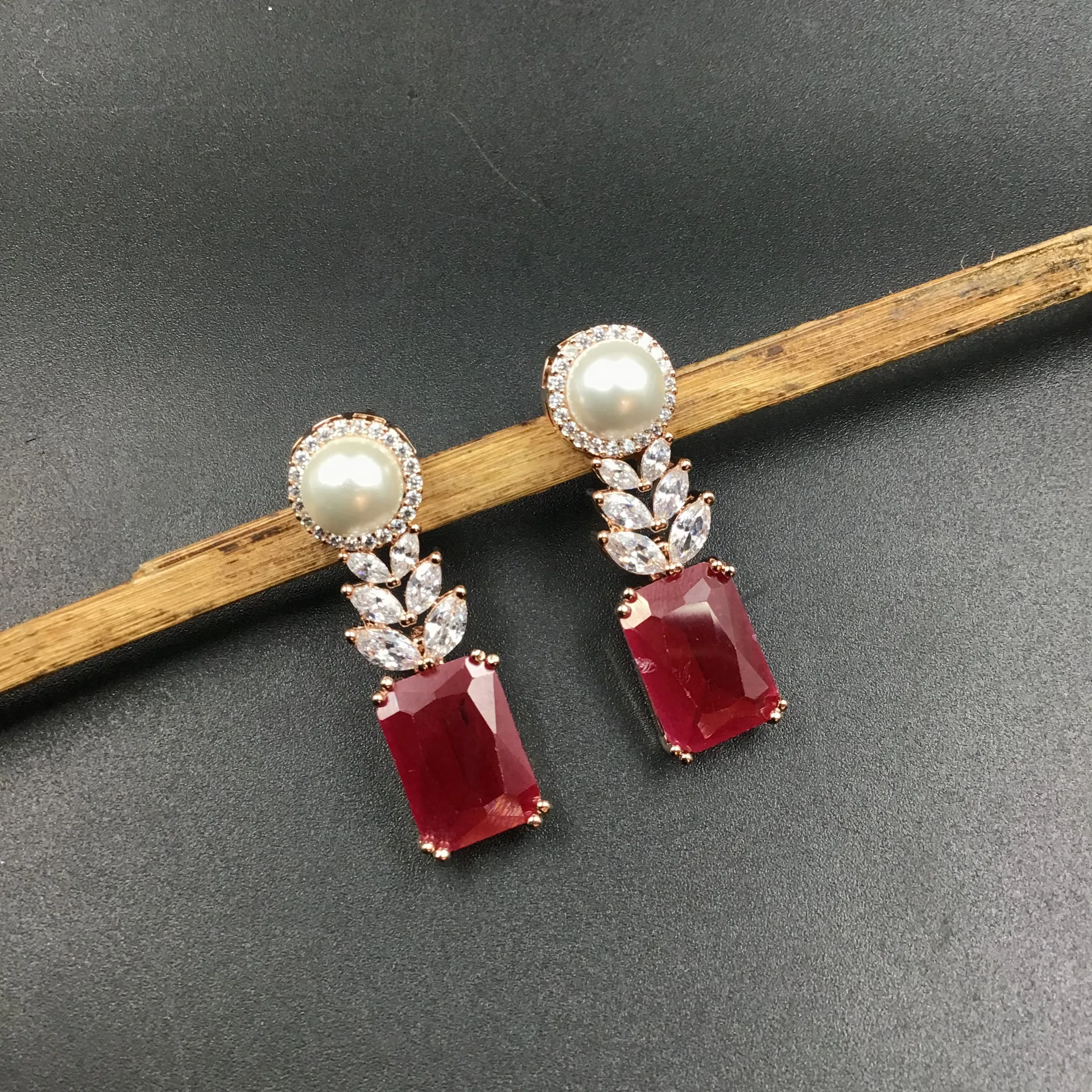 Rose Gold Polish Zircon/AD Earring 6713-69
