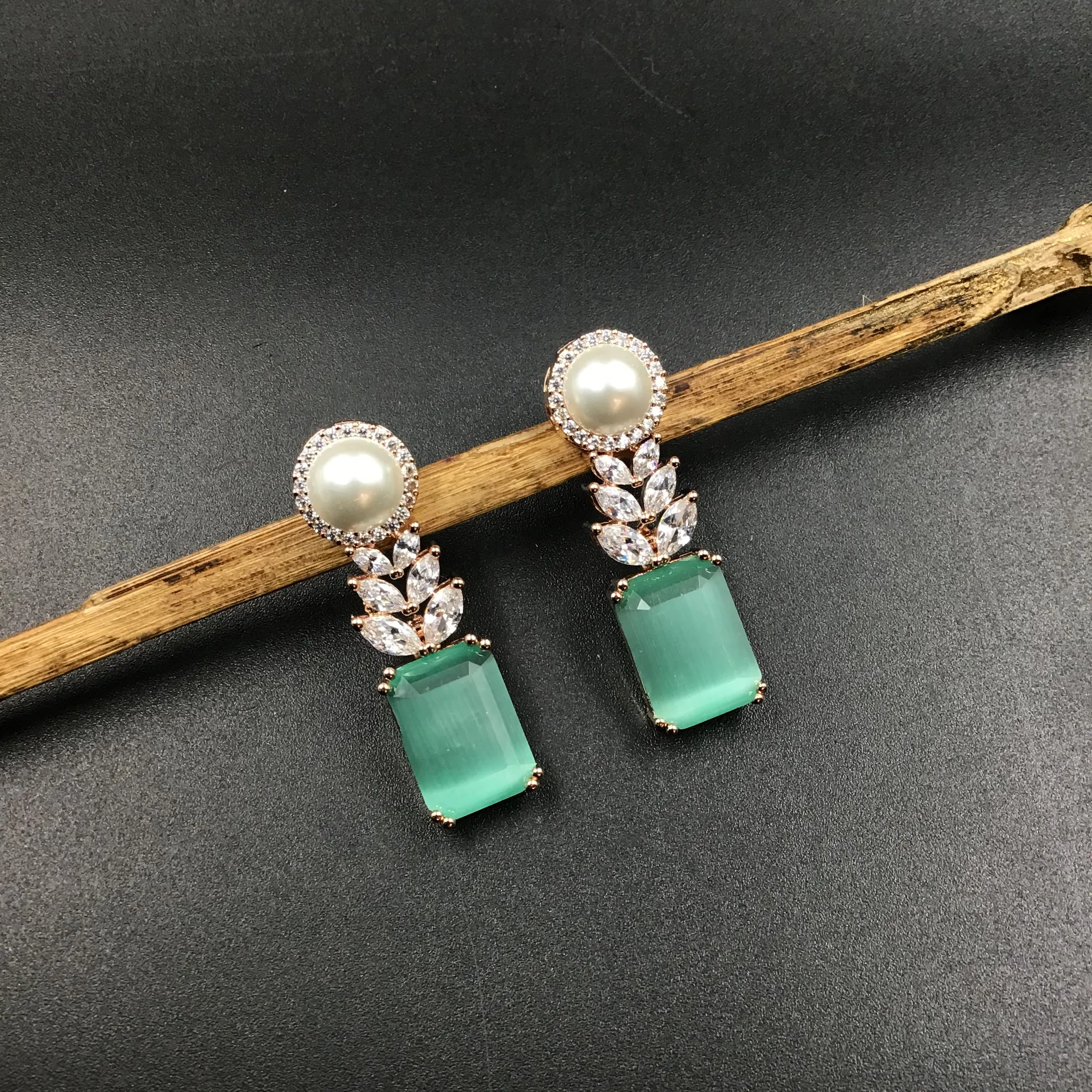 Rose Gold Polish Zircon/AD Earring 6713-69