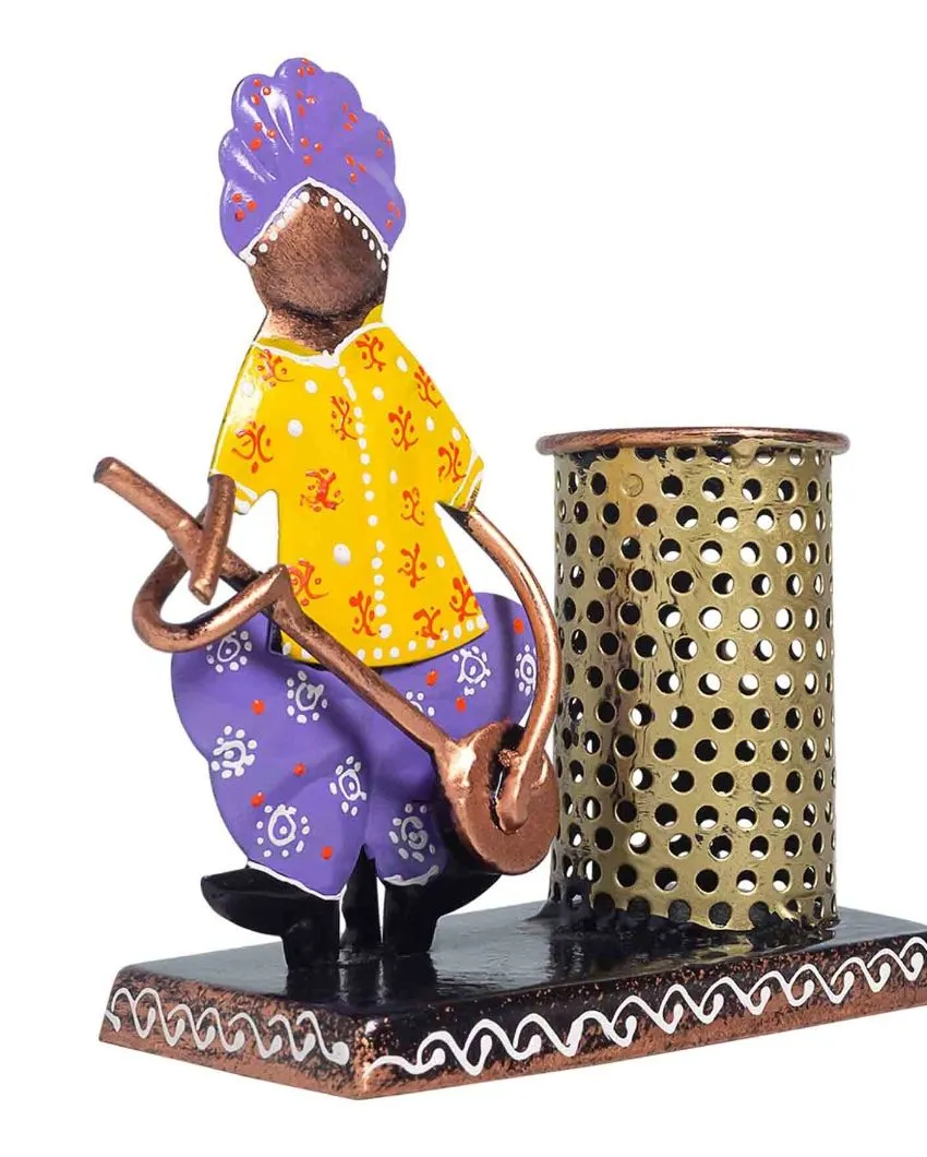 Stylish Musician Pen Stand